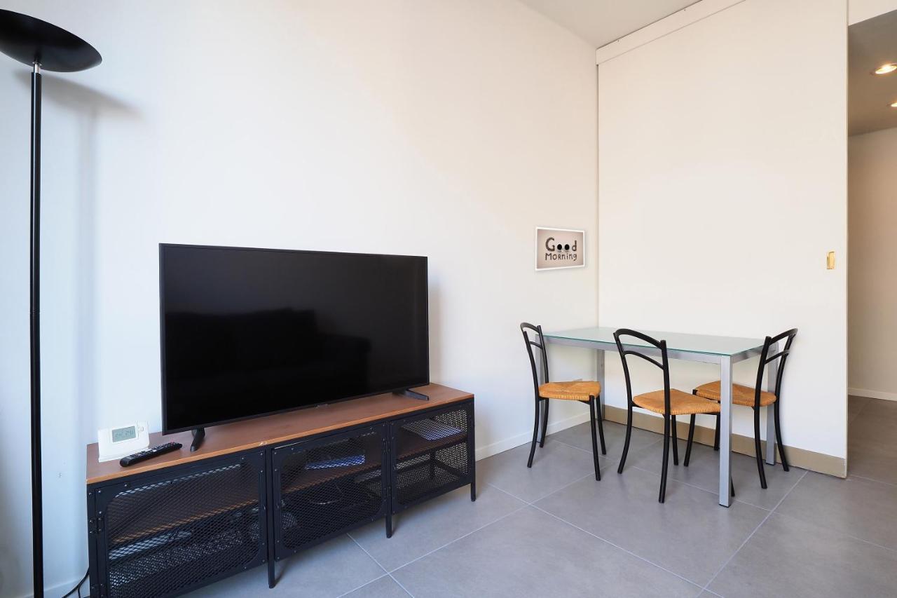Duomo Luxury Apartment - One Bed 米兰 外观 照片